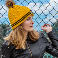 Gorro con pompón de Hufflepuff
